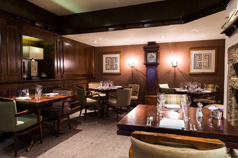 The Millstone, Mellor Otel Blackburn  Dış mekan fotoğraf The restaurant at The Old Vicarage