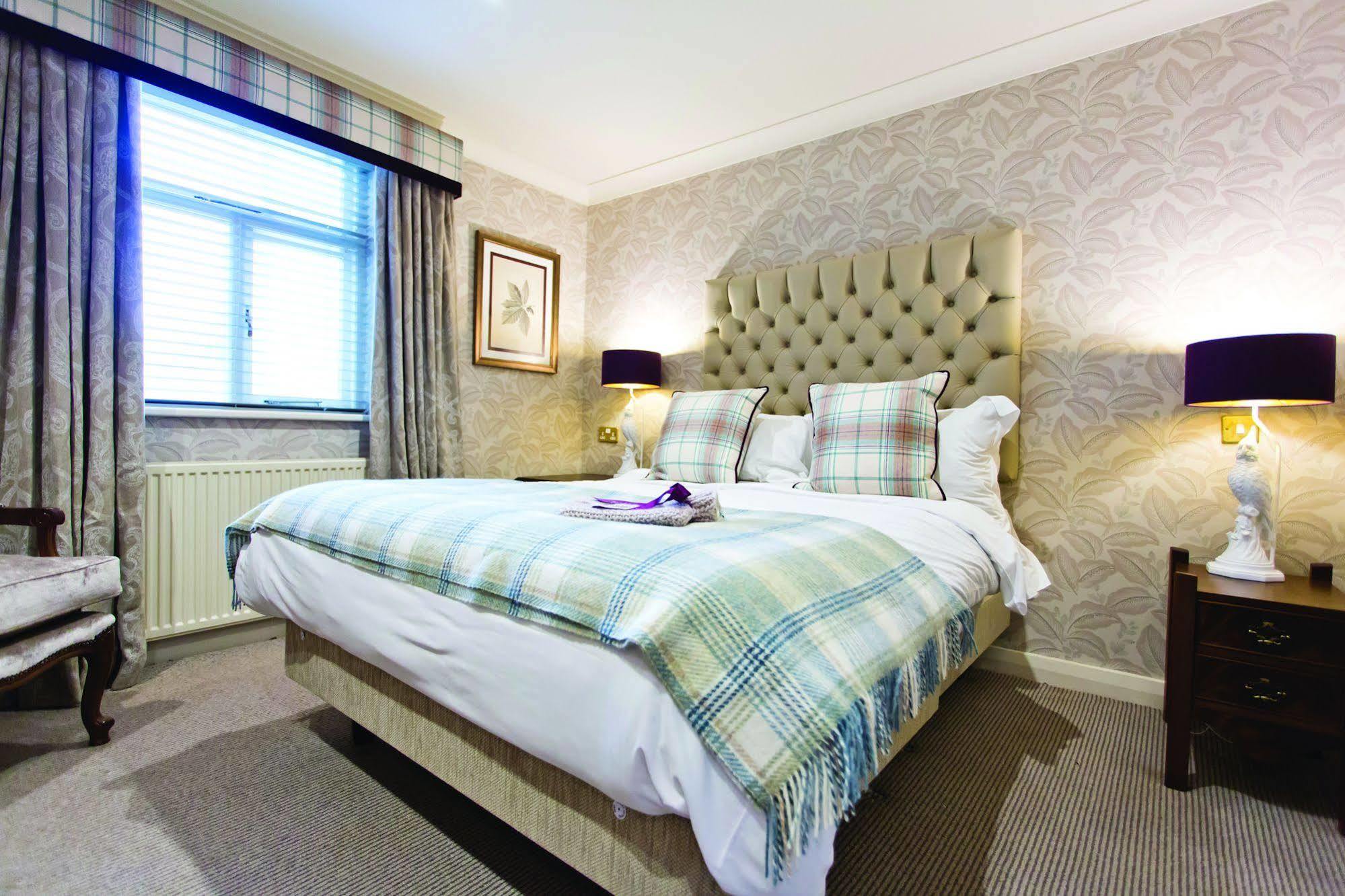 The Millstone, Mellor Otel Blackburn  Dış mekan fotoğraf A bedroom at the hotel