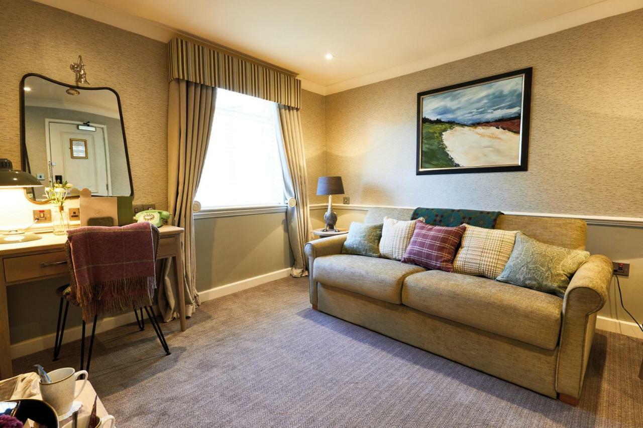 The Millstone, Mellor Otel Blackburn  Dış mekan fotoğraf A suite at the hotel